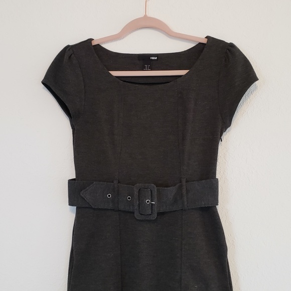 H&M Gray Belted Elegant Work Dress Size 6 with Pockets! - Picture 7 of 13